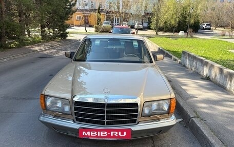 Mercedes-Benz S-Класс, 1984 год, 1 680 000 рублей, 5 фотография