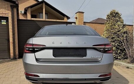 Skoda Superb III рестайлинг, 2024 год, 2 790 000 рублей, 12 фотография