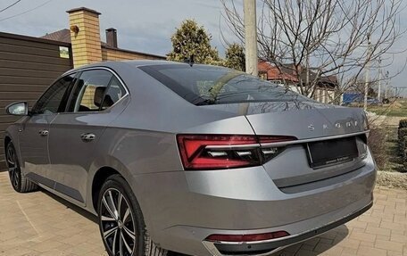Skoda Superb III рестайлинг, 2024 год, 2 790 000 рублей, 10 фотография