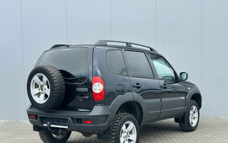 Chevrolet Niva I рестайлинг, 2015 год, 682 000 рублей, 7 фотография