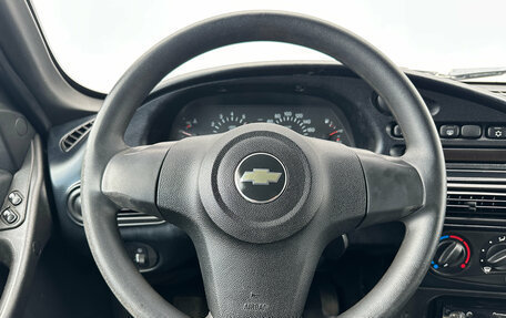 Chevrolet Niva I рестайлинг, 2015 год, 682 000 рублей, 17 фотография
