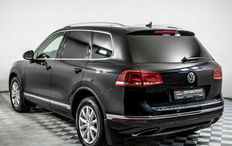 Volkswagen Touareg III, 2015 год, 2 260 000 рублей, 7 фотография