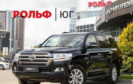 Toyota Land Cruiser 200, 2018 год, 7 250 000 рублей, 1 фотография