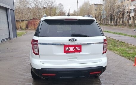 Ford Explorer VI, 2014 год, 1 300 000 рублей, 3 фотография
