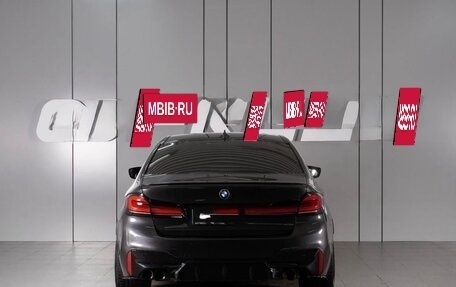 BMW 5 серия, 2019 год, 4 250 000 рублей, 2 фотография