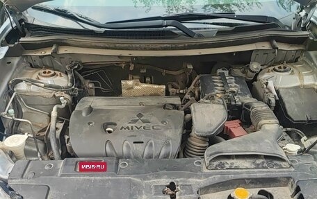 Mitsubishi Outlander III рестайлинг 3, 2013 год, 930 000 рублей, 9 фотография