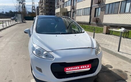 Peugeot 308 II, 2011 год, 380 000 рублей, 4 фотография