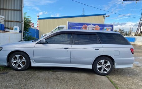 Nissan Avenir II, 2004 год, 490 000 рублей, 21 фотография