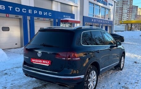Volkswagen Touareg III, 2015 год, 2 940 000 рублей, 5 фотография