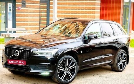Volvo XC60 II, 2019 год, 4 400 000 рублей, 3 фотография