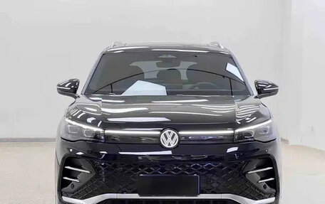 Volkswagen Tiguan, 2025 год, 4 280 013 рублей, 2 фотография