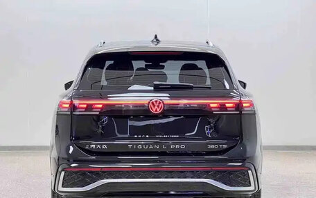 Volkswagen Tiguan, 2025 год, 4 280 013 рублей, 6 фотография
