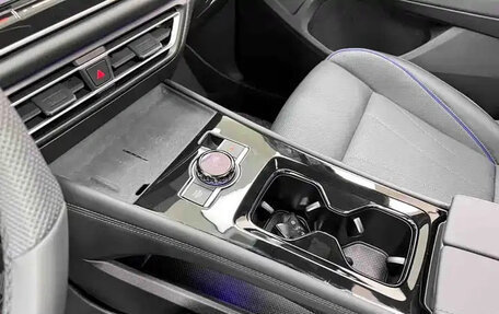 Volkswagen Tiguan, 2025 год, 4 280 013 рублей, 19 фотография
