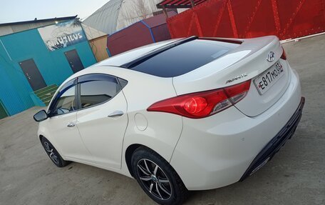 Hyundai Avante, 2011 год, 1 110 000 рублей, 3 фотография