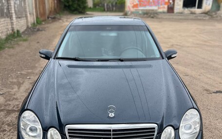 Mercedes-Benz E-Класс, 2002 год, 700 000 рублей, 4 фотография
