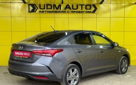 Hyundai Solaris II рестайлинг, 2021 год, 1 699 000 рублей, 5 фотография