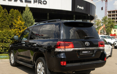 Toyota Land Cruiser 200, 2018 год, 7 250 000 рублей, 5 фотография