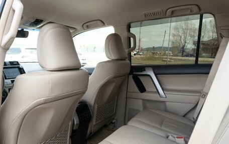 Toyota Land Cruiser Prado 150 рестайлинг 2, 2018 год, 5 090 000 рублей, 16 фотография