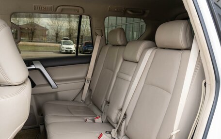 Toyota Land Cruiser Prado 150 рестайлинг 2, 2018 год, 5 090 000 рублей, 14 фотография