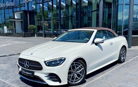 Mercedes-Benz E-Класс, 2020 год, 7 890 000 рублей, 2 фотография