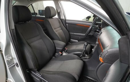 Toyota Avensis III рестайлинг, 2008 год, 779 000 рублей, 8 фотография