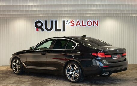 BMW 5 серия, 2021 год, 4 500 000 рублей, 8 фотография