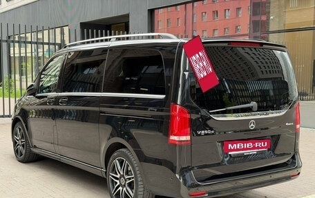 Mercedes-Benz V-Класс, 2021 год, 5 700 000 рублей, 4 фотография
