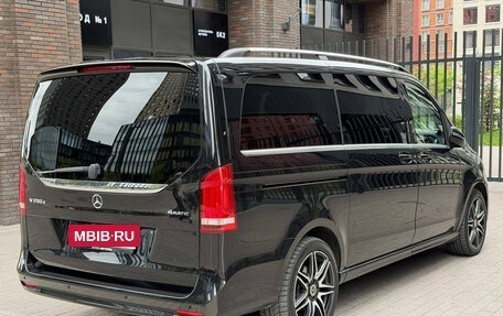 Mercedes-Benz V-Класс, 2021 год, 5 700 000 рублей, 3 фотография