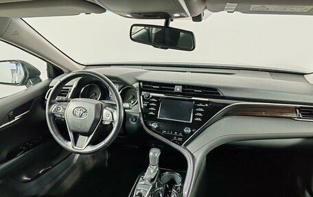 Toyota Camry, 2021 год, 2 935 000 рублей, 11 фотография