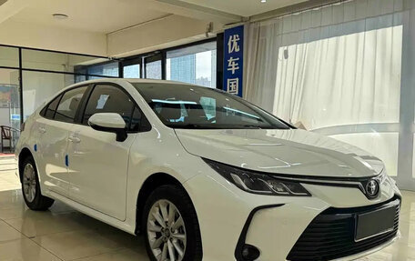 Toyota Corolla, 2021 год, 1 220 000 рублей, 3 фотография