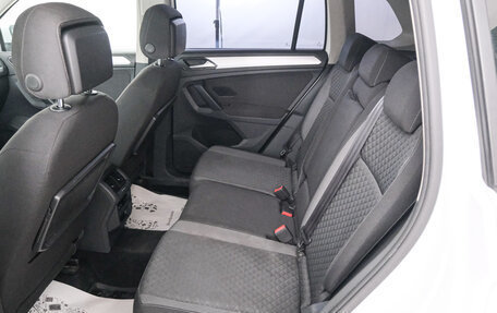 Volkswagen Tiguan II, 2017 год, 1 749 000 рублей, 23 фотография