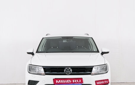 Volkswagen Tiguan II, 2017 год, 1 749 000 рублей, 2 фотография