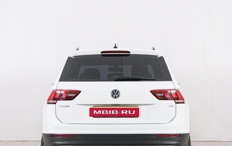 Volkswagen Tiguan II, 2017 год, 1 749 000 рублей, 12 фотография