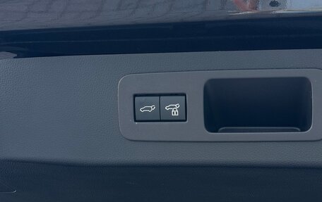 Lexus LX, 2024 год, 15 900 000 рублей, 28 фотография