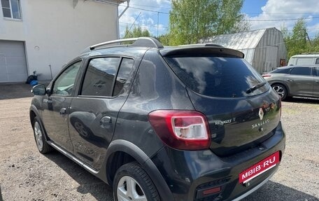 Renault Sandero II рестайлинг, 2016 год, 900 000 рублей, 8 фотография