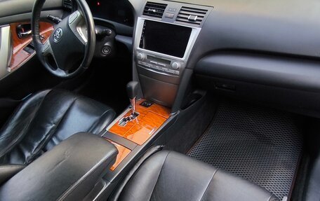 Toyota Camry, 2010 год, 1 200 000 рублей, 13 фотография