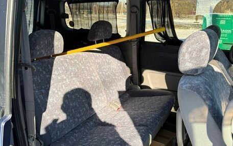 Nissan Serena II, 2000 год, 450 000 рублей, 3 фотография