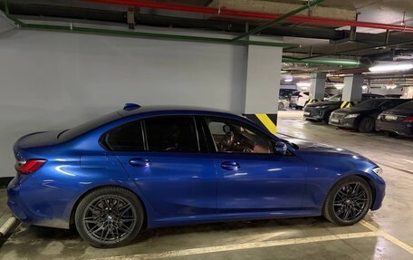 BMW 3 серия, 2019 год, 2 849 000 рублей, 14 фотография
