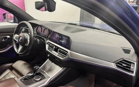 BMW 3 серия, 2019 год, 2 849 000 рублей, 11 фотография