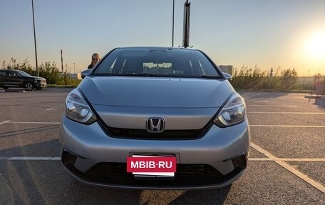 Honda Fit, 2021 год, 1 200 000 рублей, 3 фотография