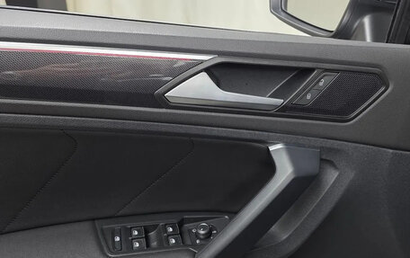Volkswagen Tiguan II, 2023 год, 3 150 013 рублей, 22 фотография