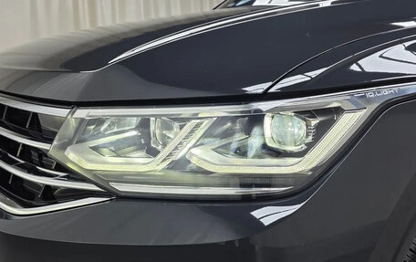 Volkswagen Tiguan II, 2023 год, 3 150 013 рублей, 28 фотография