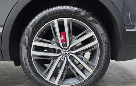 Volkswagen Tiguan II, 2023 год, 3 150 013 рублей, 27 фотография