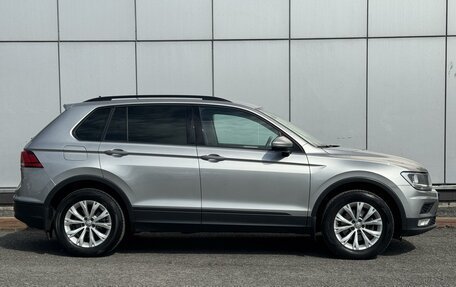 Volkswagen Tiguan II, 2017 год, 2 400 000 рублей, 5 фотография
