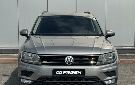Volkswagen Tiguan II, 2017 год, 2 400 000 рублей, 3 фотография