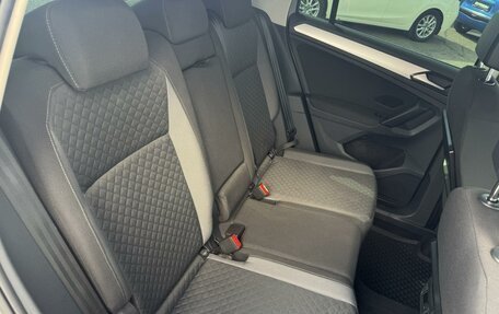 Volkswagen Tiguan II, 2017 год, 2 400 000 рублей, 8 фотография