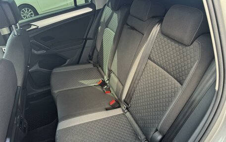 Volkswagen Tiguan II, 2017 год, 2 400 000 рублей, 10 фотография