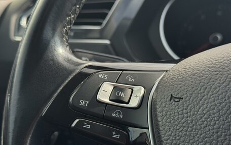 Volkswagen Tiguan II, 2017 год, 2 400 000 рублей, 14 фотография