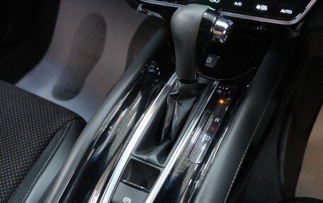 Honda Vezel, 2019 год, 2 599 000 рублей, 16 фотография
