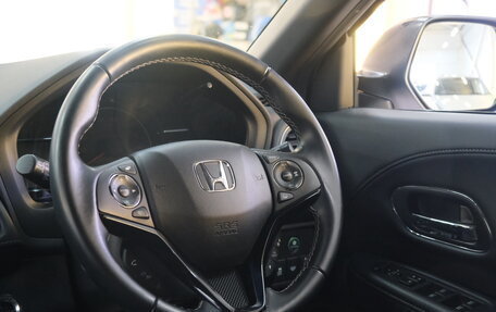Honda Vezel, 2019 год, 2 599 000 рублей, 13 фотография